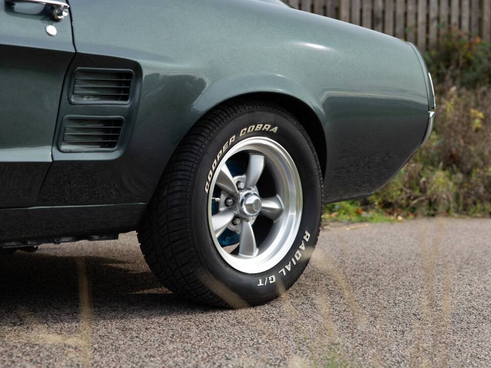 Image 37/44 of Ford Mustang 351 (1967)