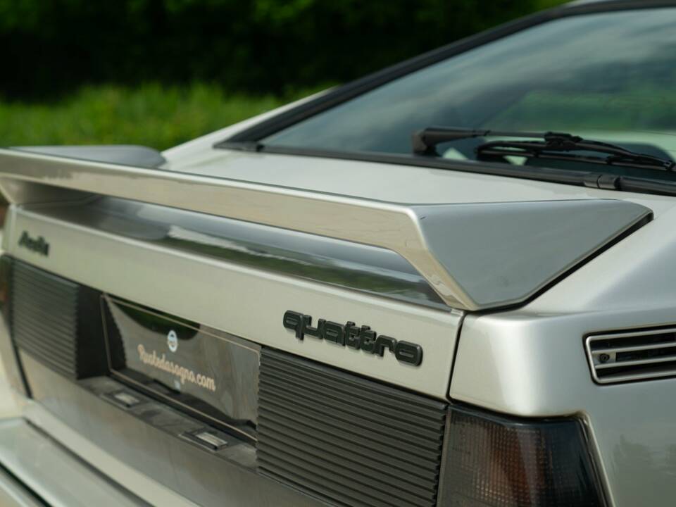 Immagine 31/50 di Audi quattro (1985)