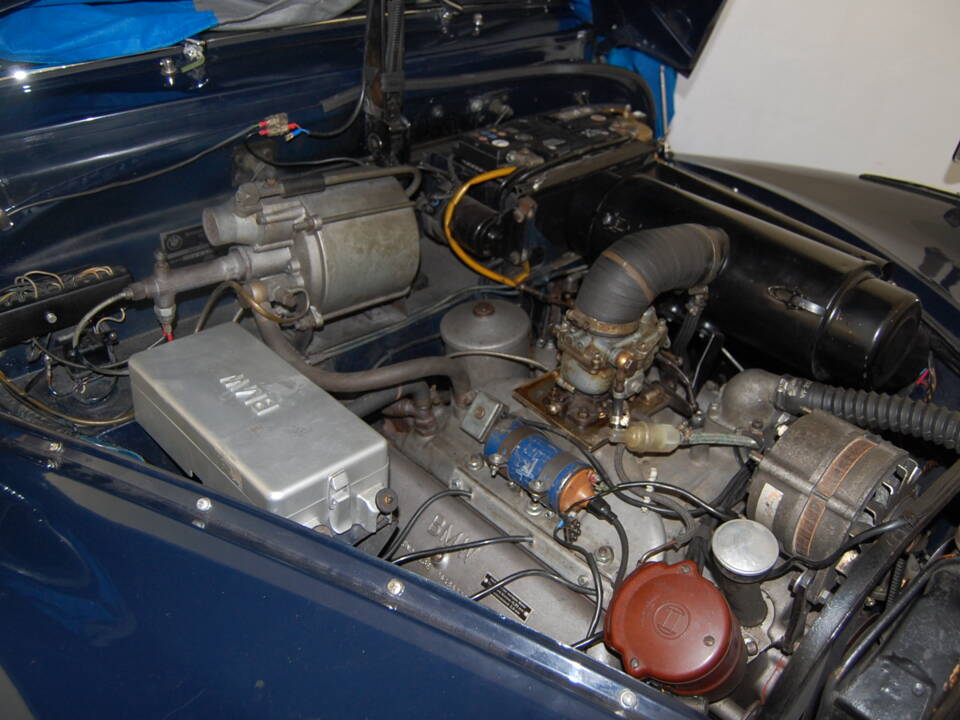 Afbeelding 9/9 van BMW 502 - 3,2 Liter Super (1961)
