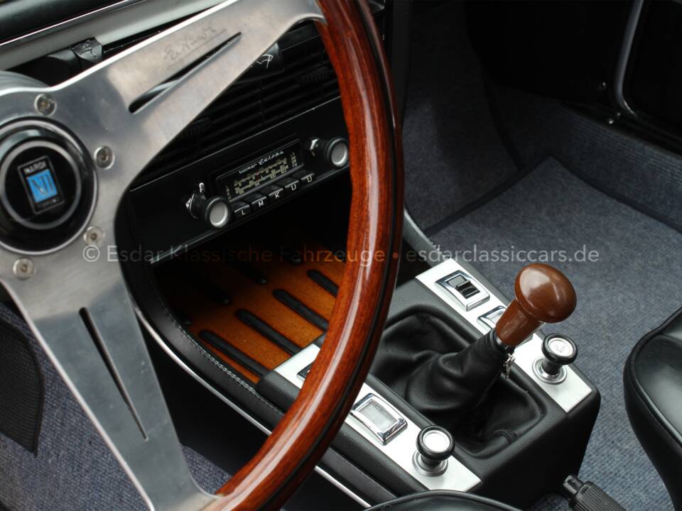 Image 36/42 de BMW 3.0 CSi (1972)