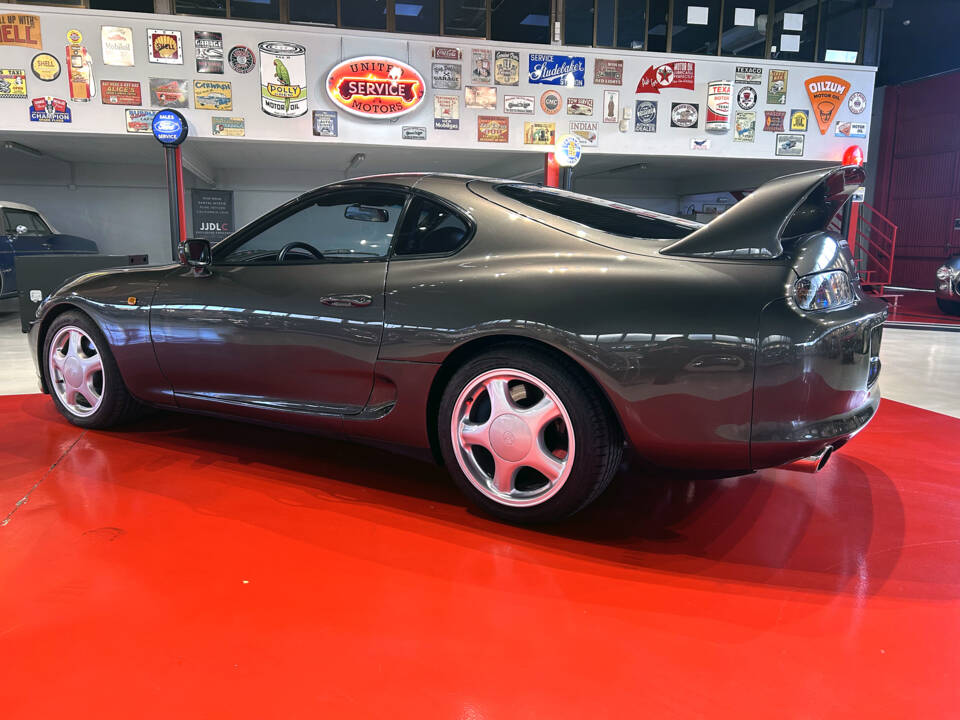 Image 4/17 of Toyota Supra (1994)