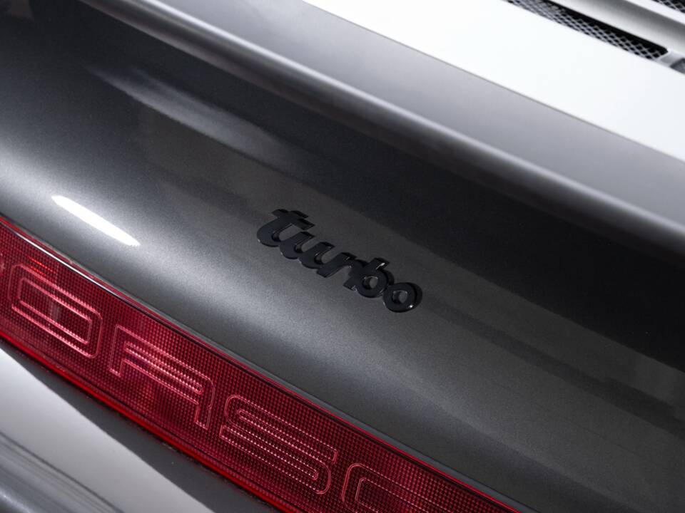 Image 16/33 de Porsche 911 Turbo 3.3 (1991)