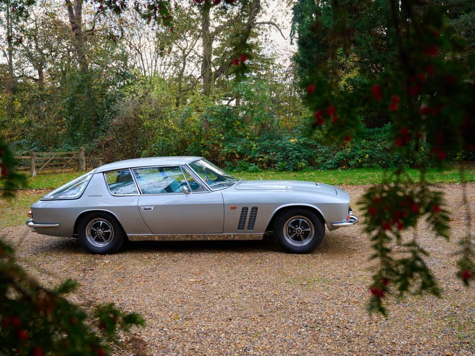 Image 32/50 of Jensen FF (1967)