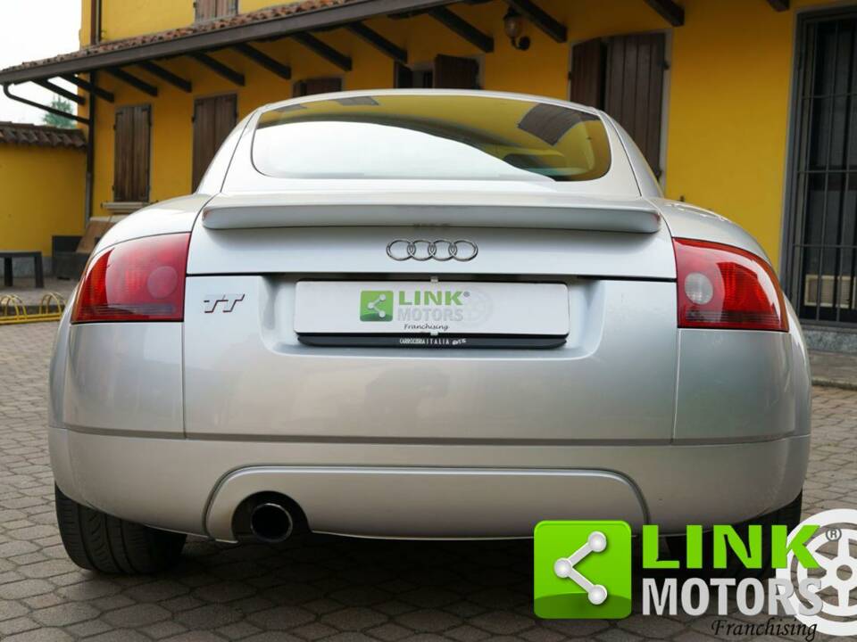 Bild 4/10 von Audi TT 1.8 T (1999)