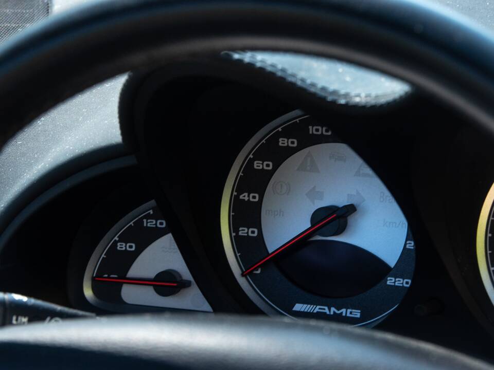 Bild 39/50 von Mercedes-Benz SL 65 AMG (2006)
