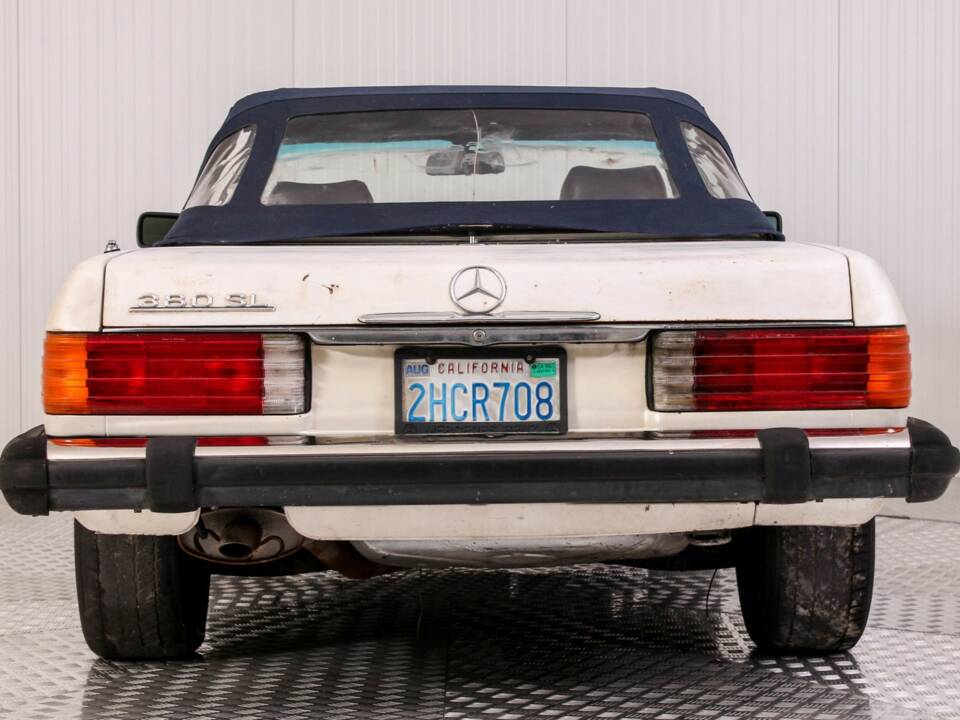 Bild 4/43 von Mercedes-Benz 380 SL (1982)