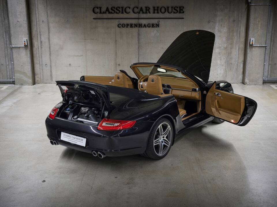 Bild 19/78 von Porsche 911 Carrera 4S (2006)