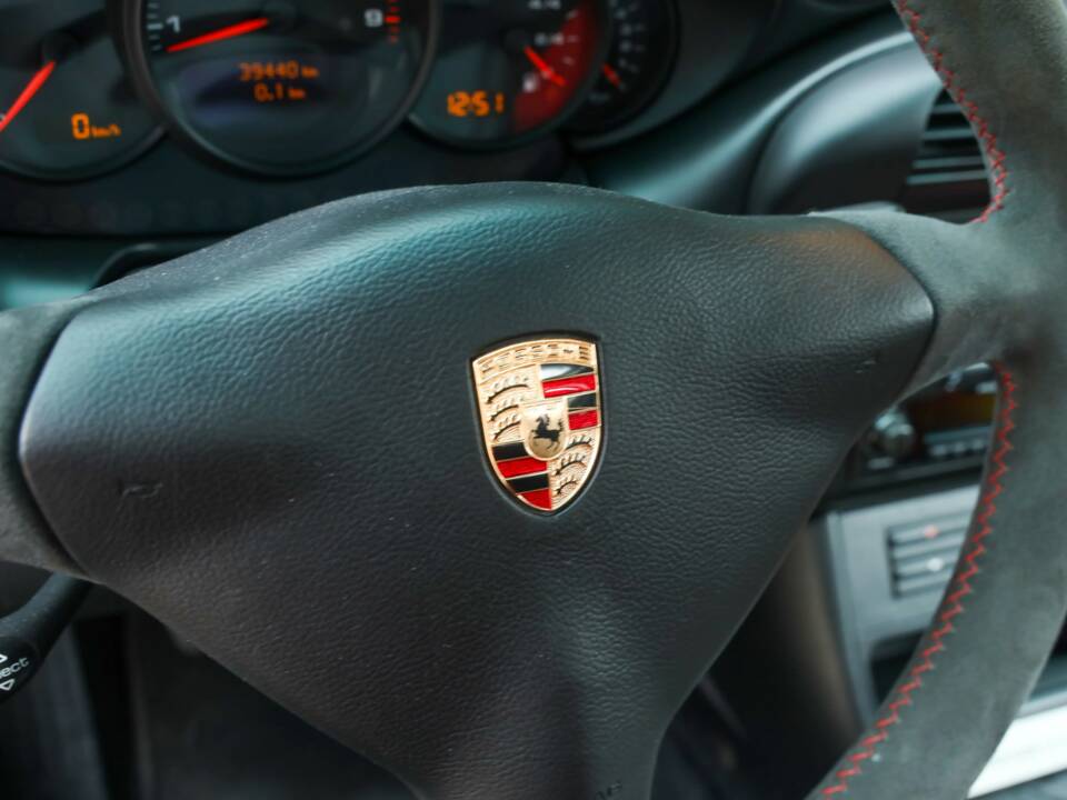 Immagine 50/50 di Porsche 911 GT3 RS (2004)