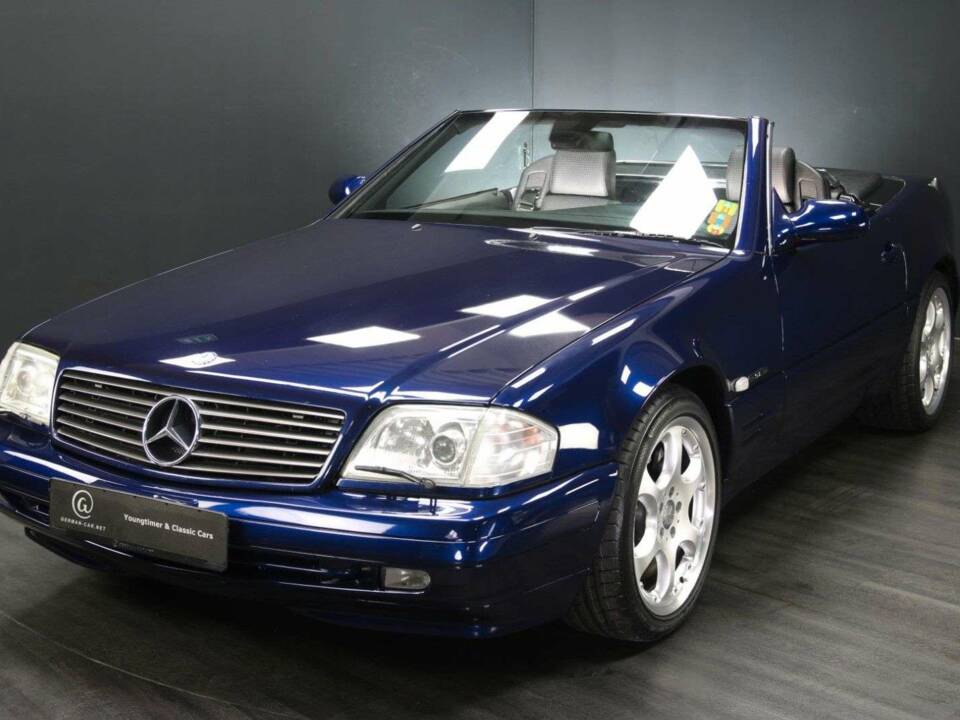 Image 1/49 of Mercedes-Benz SL 500 (2000)