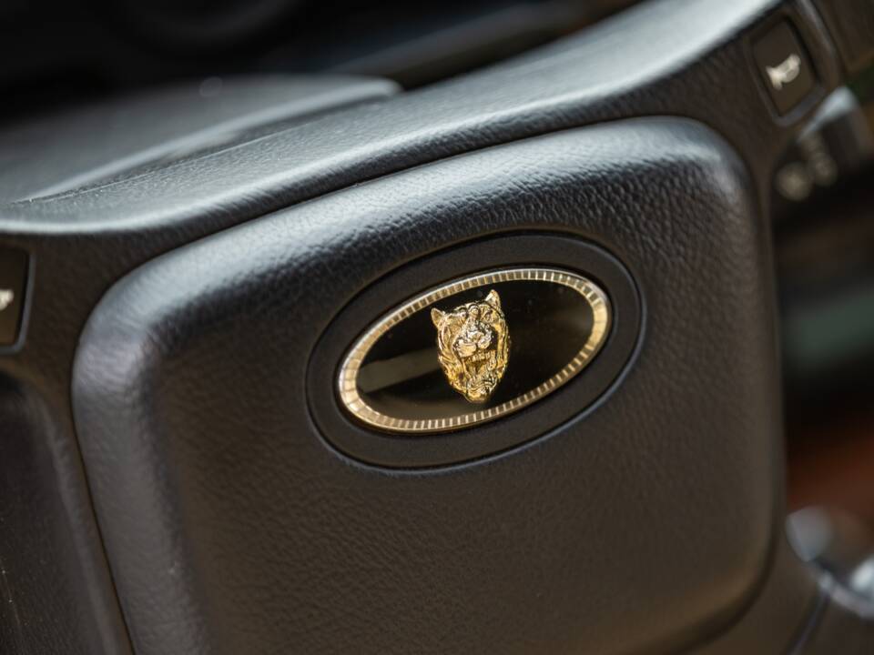 Bild 33/50 von Jaguar XJS 5.3 V12 (1990)