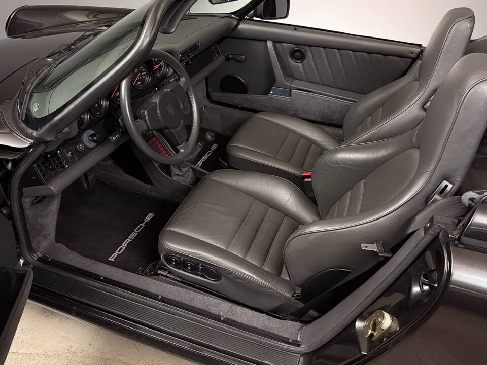 Bild 16/23 von Porsche 911 Carrera 3.2 (WTL) (1989)