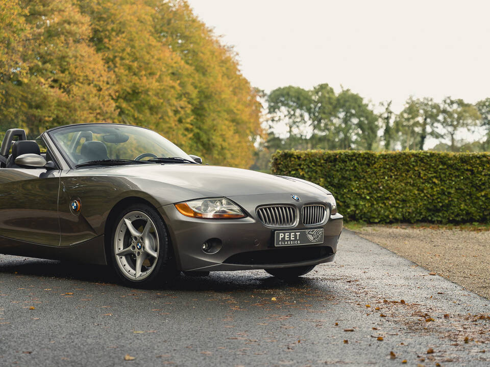 Afbeelding 33/77 van BMW Z4 3.0i (2003)