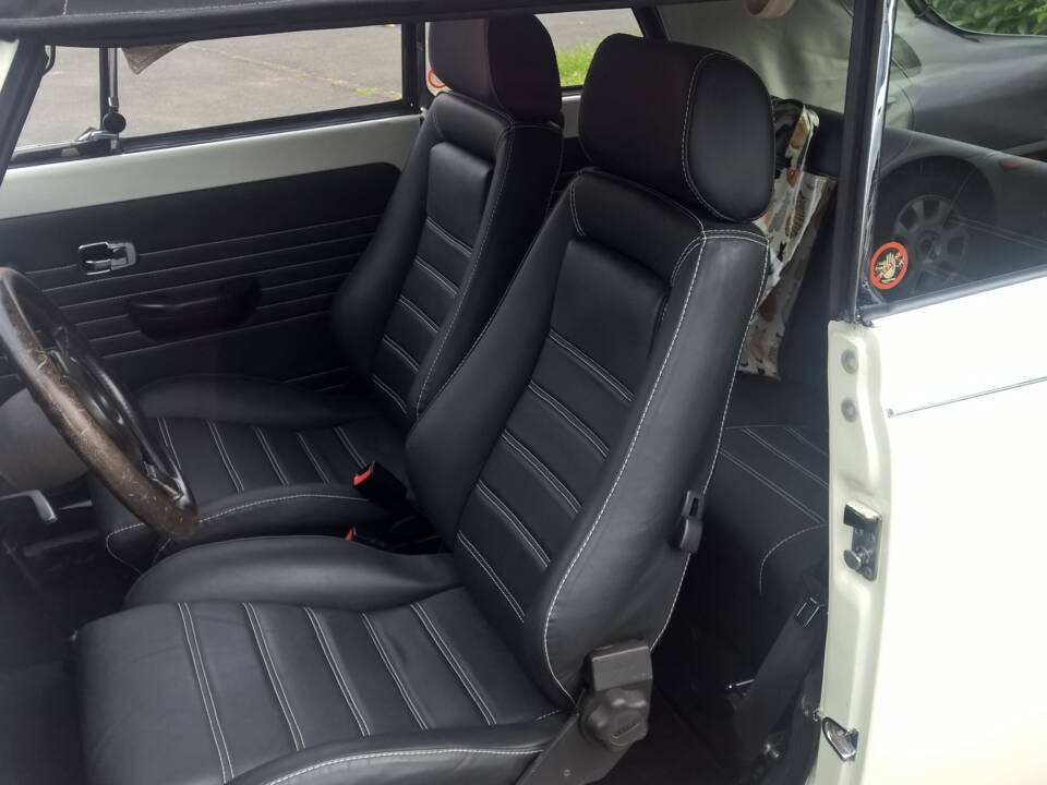 Bild 4/4 von Volkswagen Käfer 1302 LS (1970)