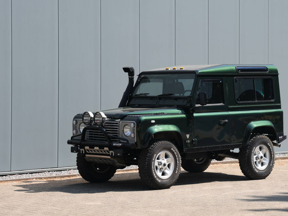 Afbeelding 19/38 van Land Rover 90 (1989)