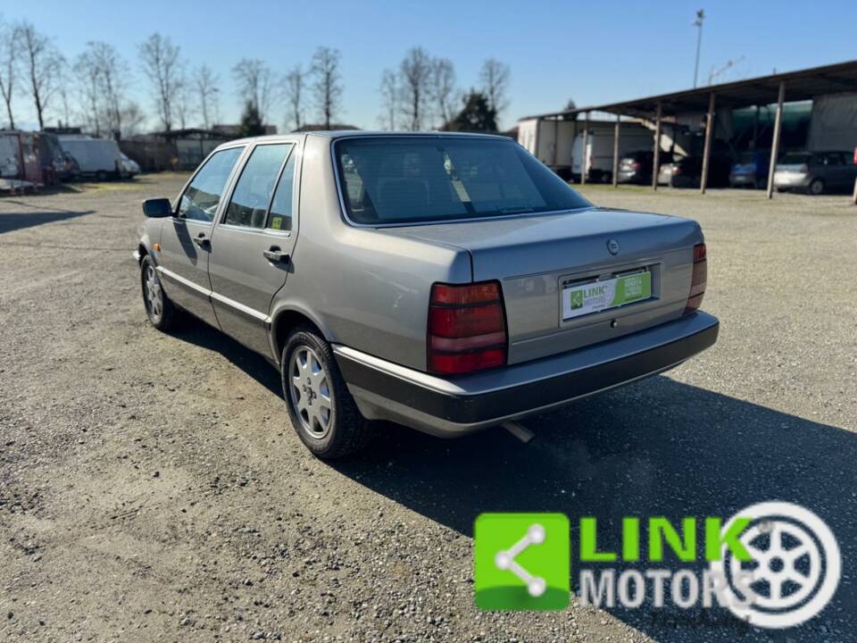 Image 9/10 of Lancia Thema I.E. (1989)