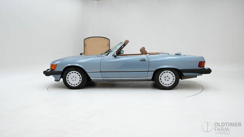 Bild 8/15 von Mercedes-Benz 560 SL (1986)