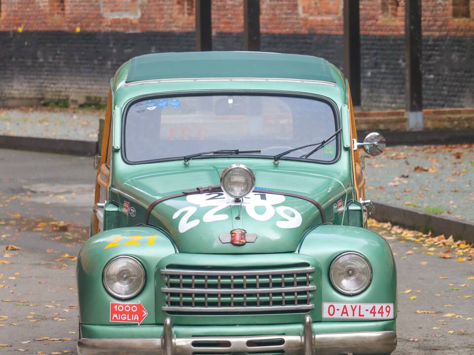Image 15/51 de FIAT 500 C Giardiniera (1951)