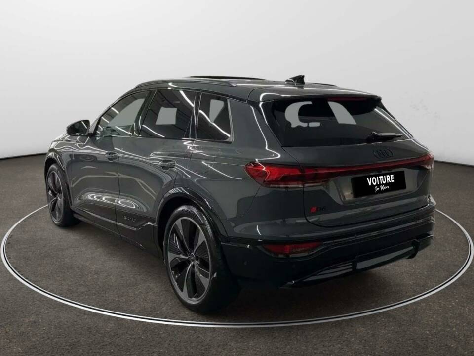 Imagen 2/10 de Audi Q6 e-tron quattro (2024)