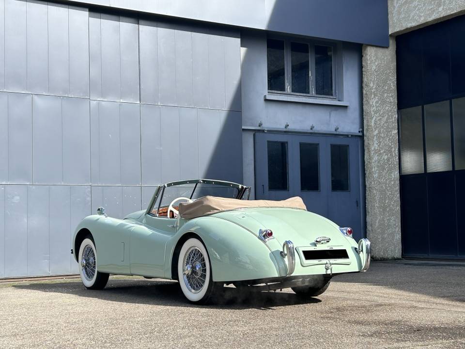 Imagen 15/30 de Jaguar XK 120 DHC (1953)