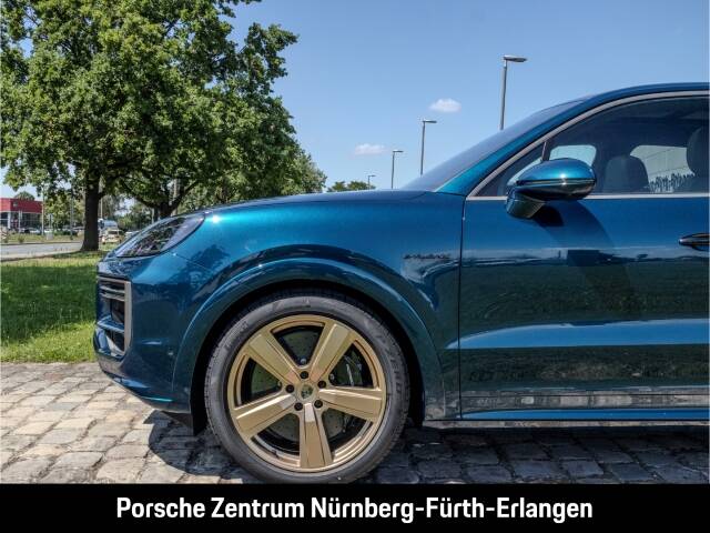 Immagine 13/50 di Porsche Cayenne Turbo E-Hybrid (1900)