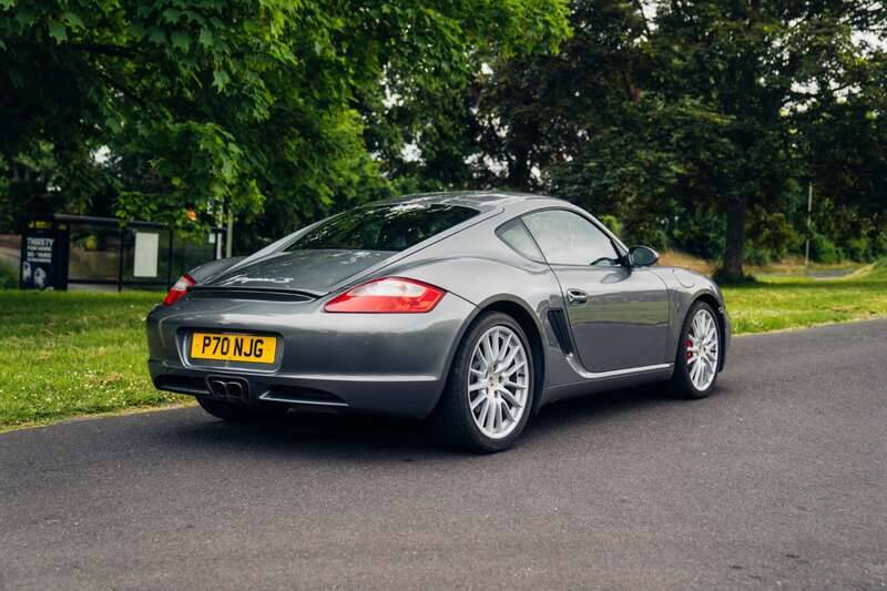 Bild 7/50 von Porsche Cayman S (2016)
