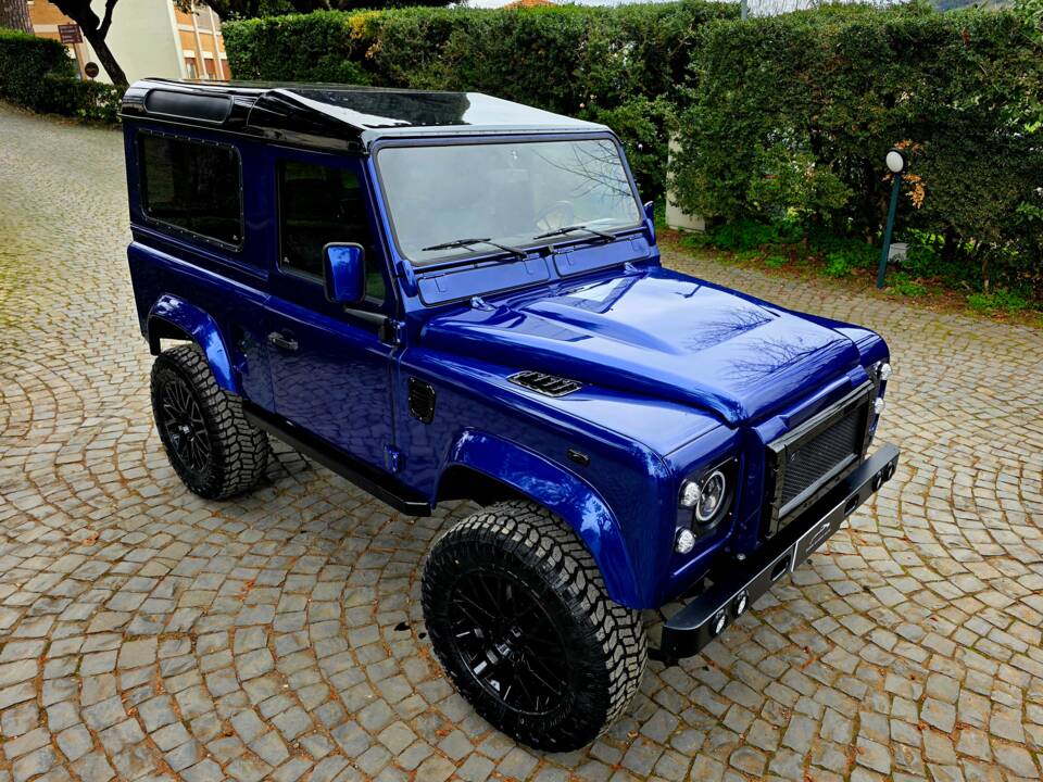 Bild 9/22 von Land Rover Defender 110 Turbo Diesel (1987)