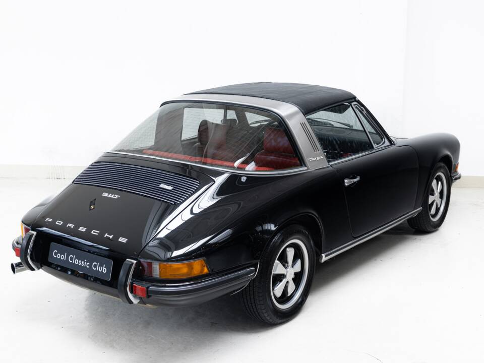 Image 5/32 of Porsche 911 2.4 T (1973)