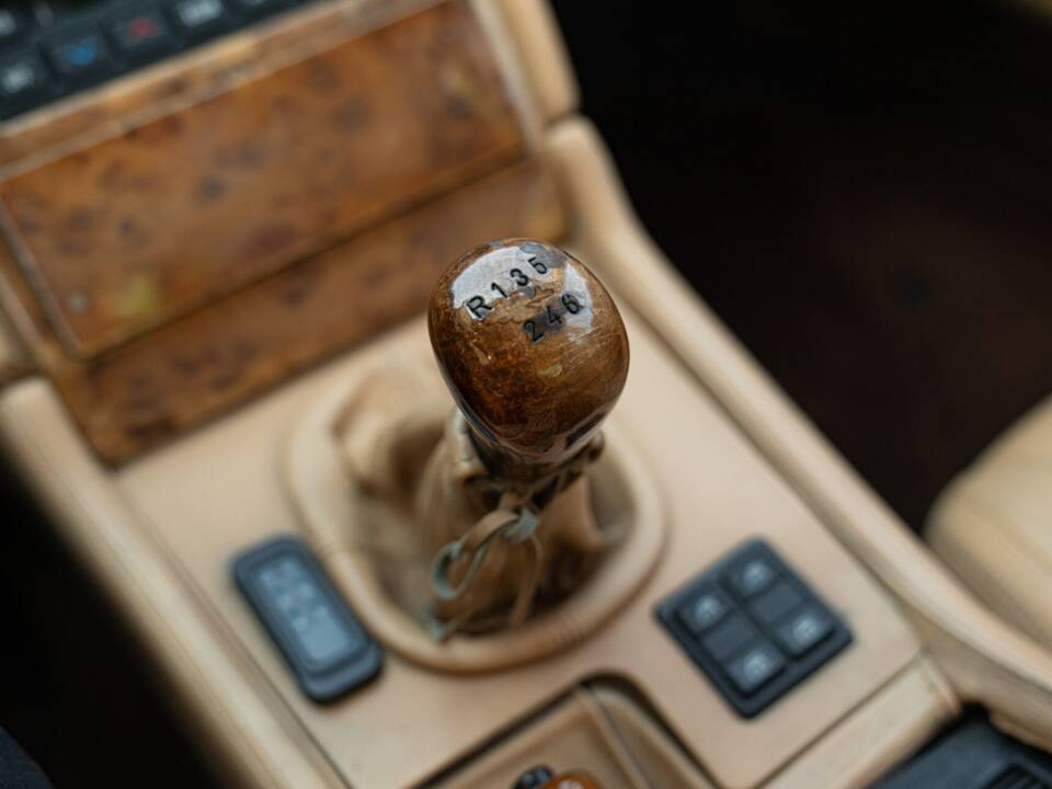 Bild 38/48 von Maserati Quattroporte 2.0 (1995)