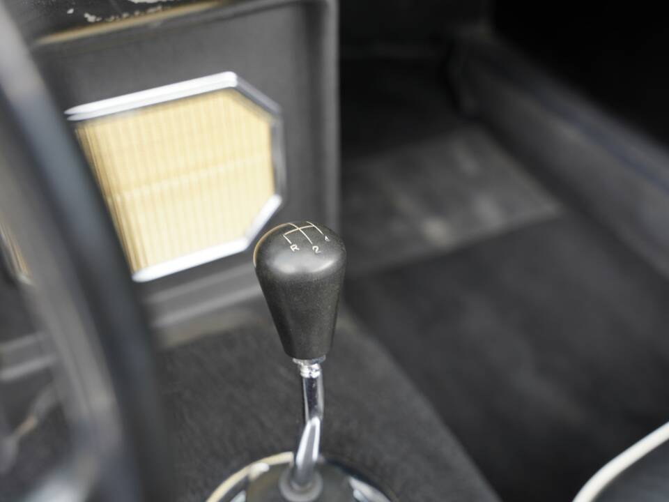 Bild 34/50 von MG MGB (1966)