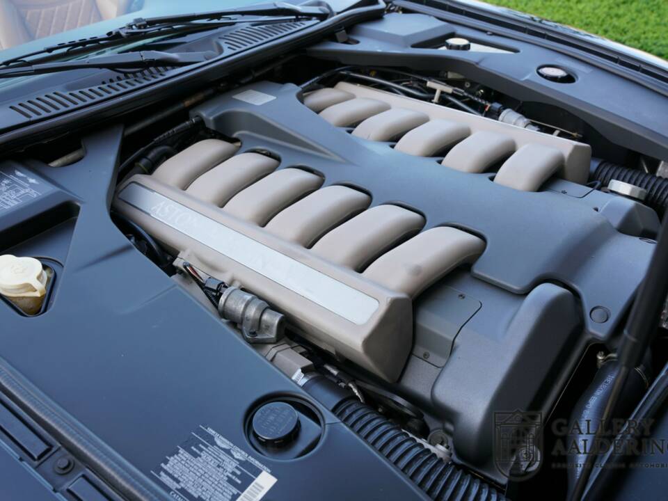 Immagine 28/50 di Aston Martin DB AR1 (2004)