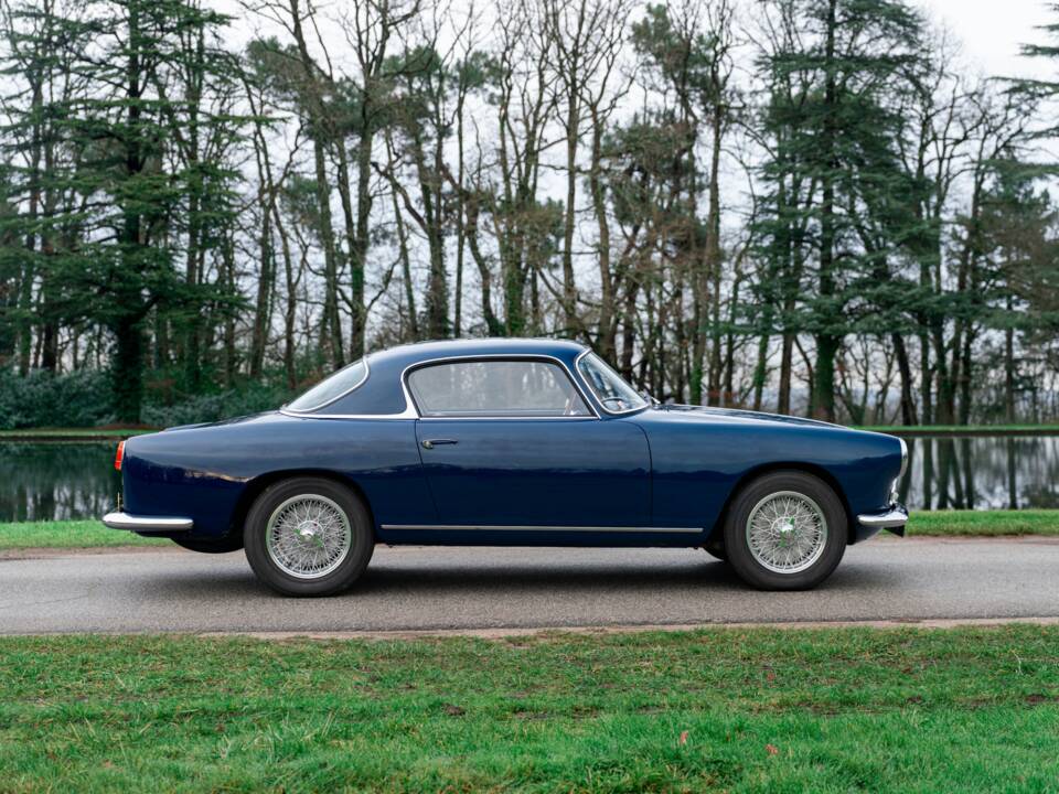 Image 5/9 of Alfa Romeo 1900 C Super Sprint Touring (1956)