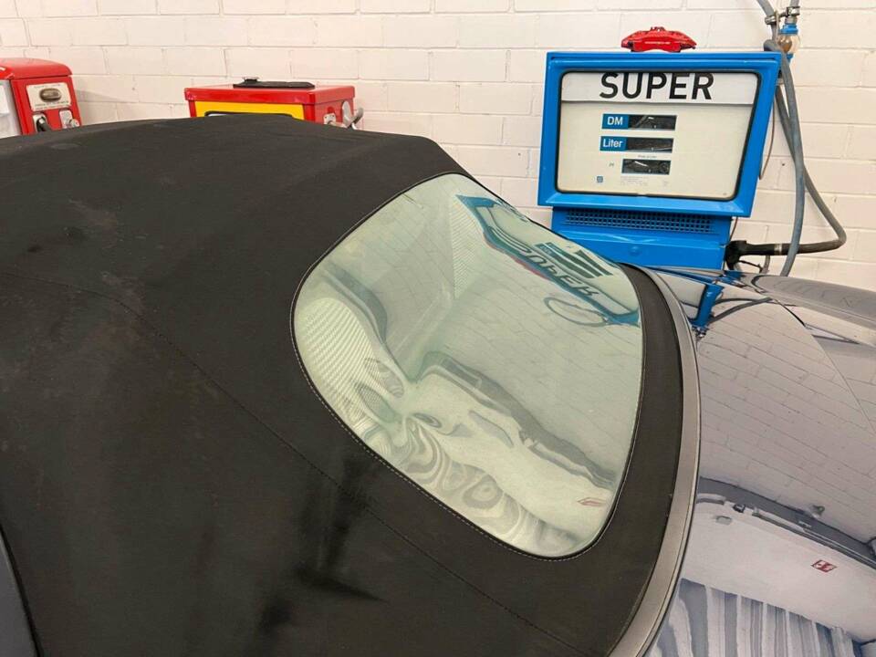 Image 16/18 of Porsche Boxster (1998)