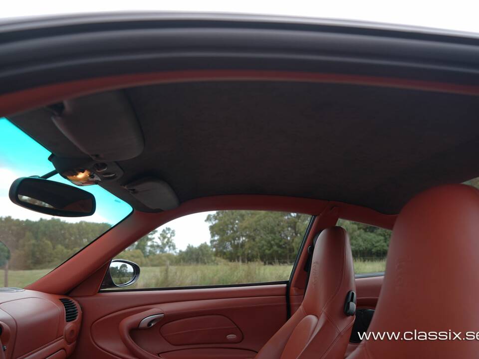 Immagine 15/22 di Porsche 911 Turbo (WLS) (2003)