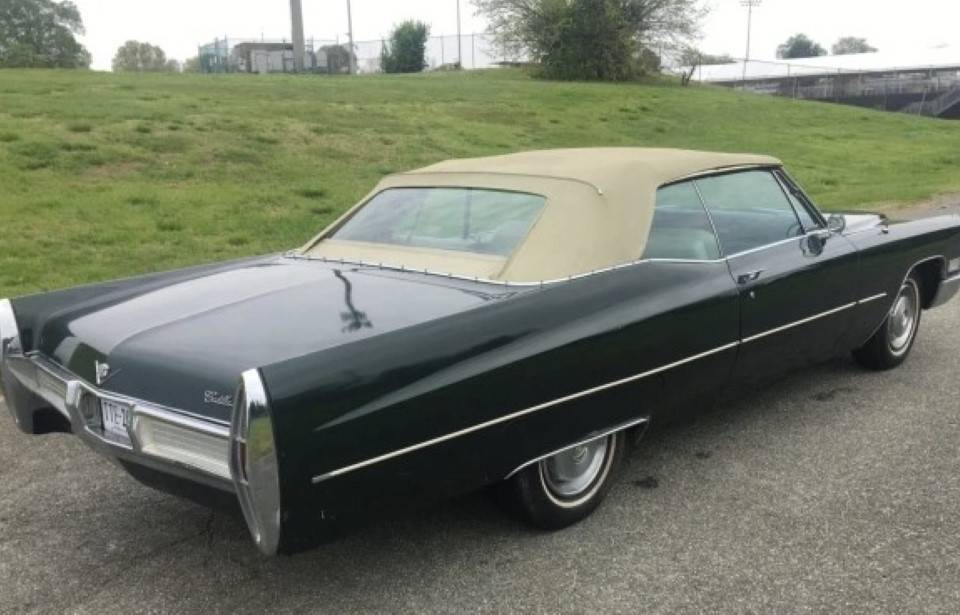 Image 47/50 of Cadillac DeVille Convertible (1967)