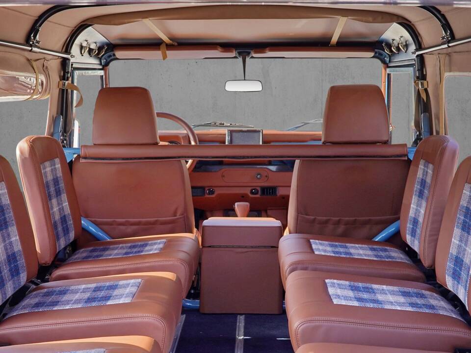 Imagen 24/33 de Land Rover Defender 110 (1994)