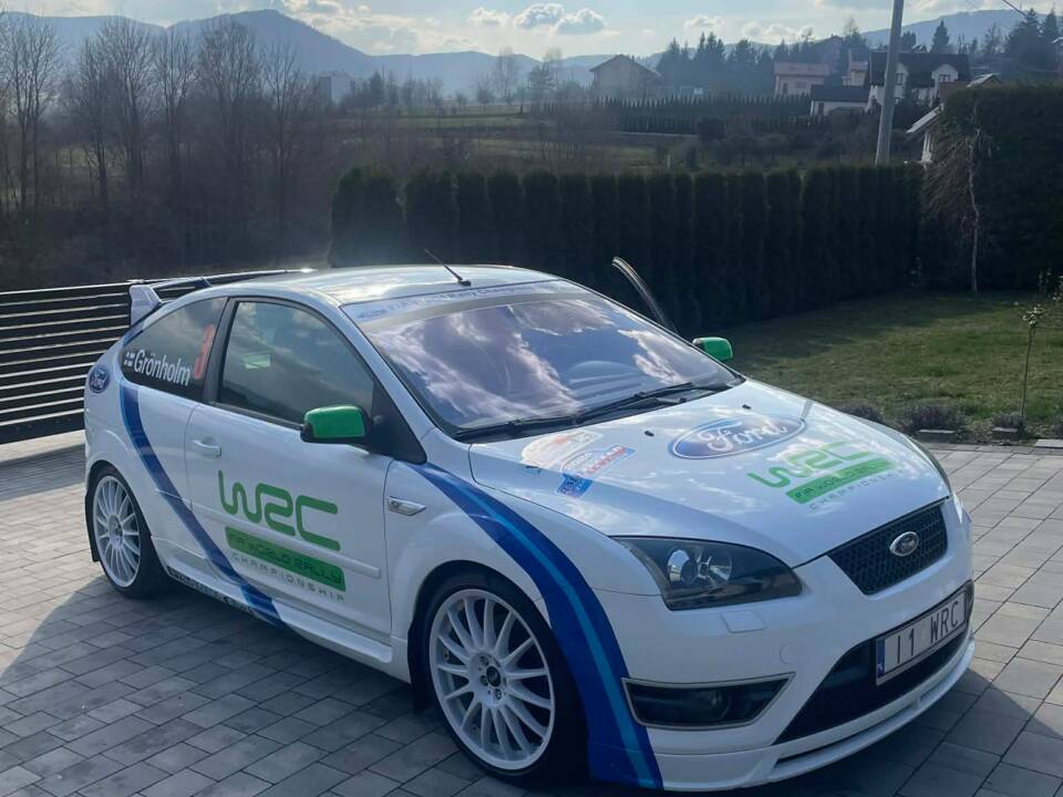 Immagine 2/17 di Ford Focus RS WRC (2007)