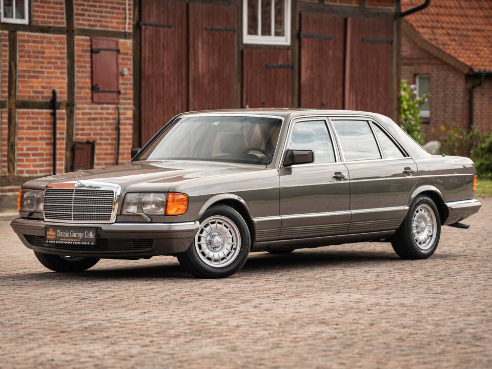 Bild 1/76 von Mercedes-Benz 500 SEL (1985)