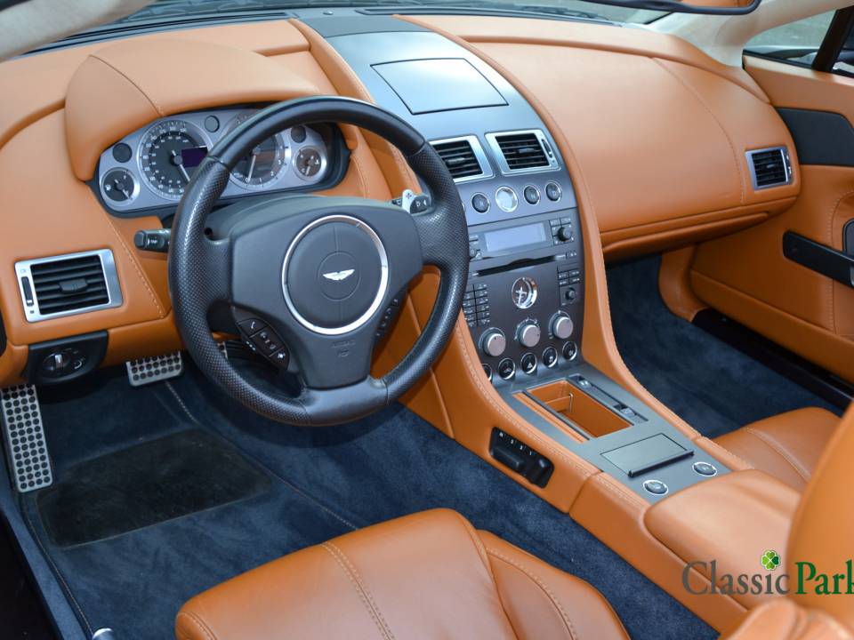Image 12/50 de Aston Martin V8 Vantage (2007)