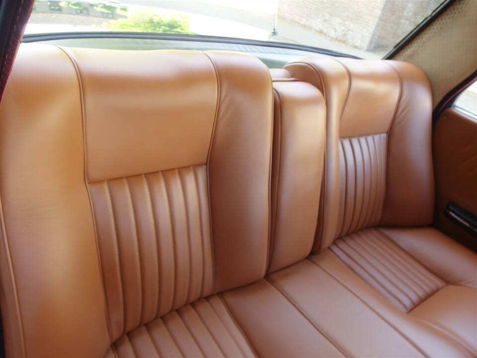 Image 57/99 of Alfa Romeo 1750 Berlina (1970)