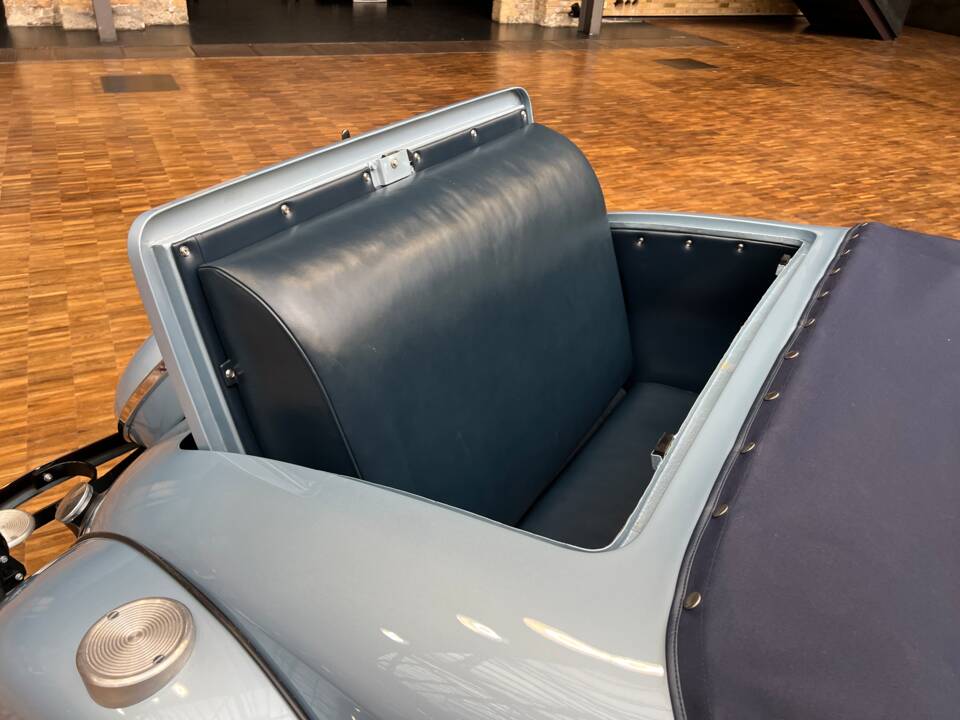 Image 32/39 de Citroën Traction Avant 11 BL Légère (1939)