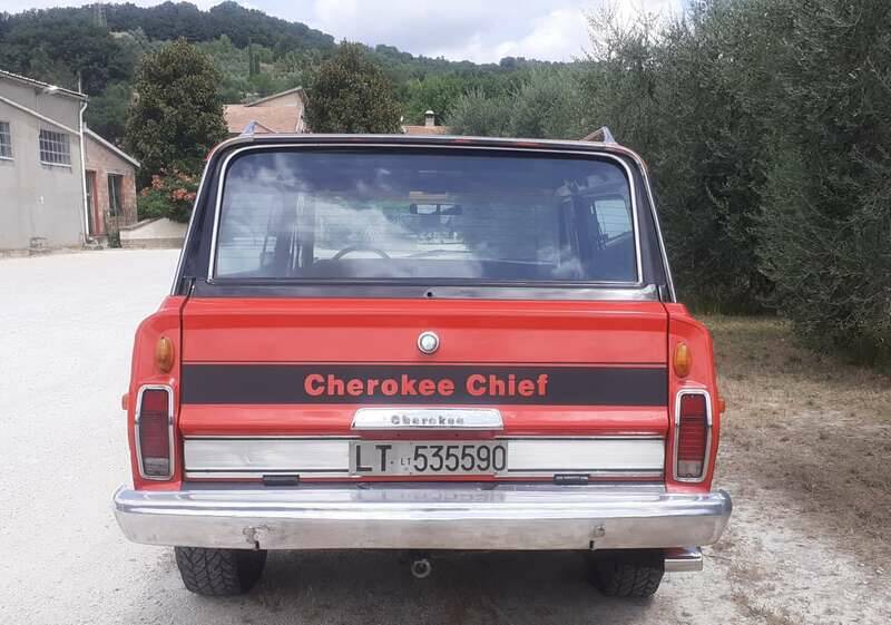 Image 18/33 of Jeep Cherokee Chief (1979)