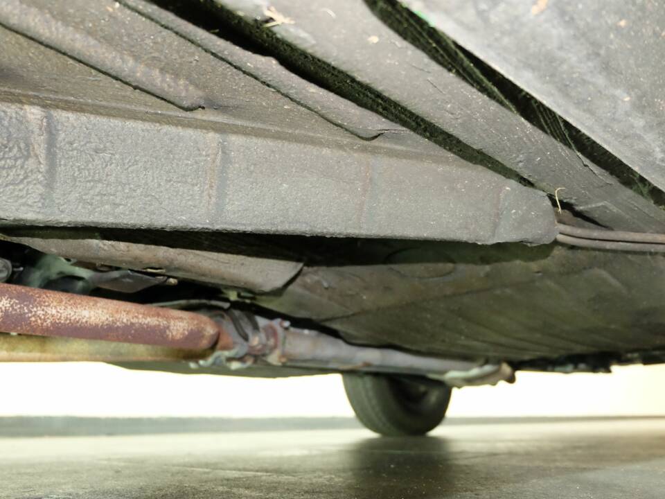 Bild 32/38 von Mercedes-Benz 280 SE 3,5 (1970)