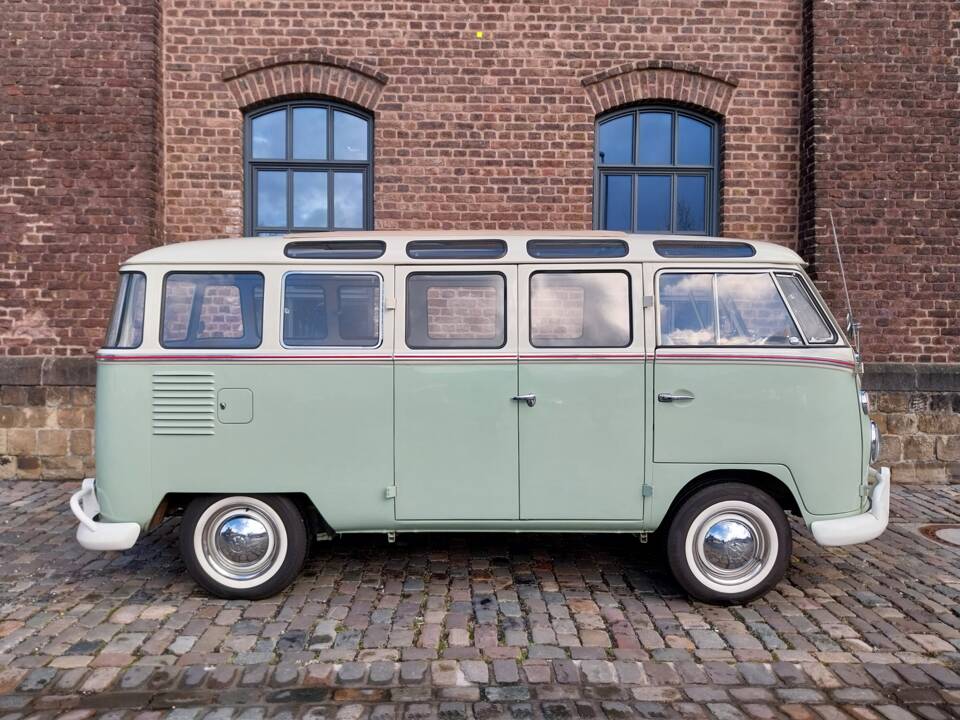 Afbeelding 9/43 van Volkswagen T1 Brasil &quot;Samba&quot; (1974)