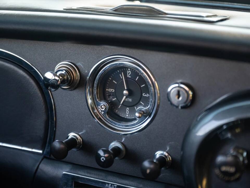 Afbeelding 41/76 van Aston Martin DB 4 (1961)