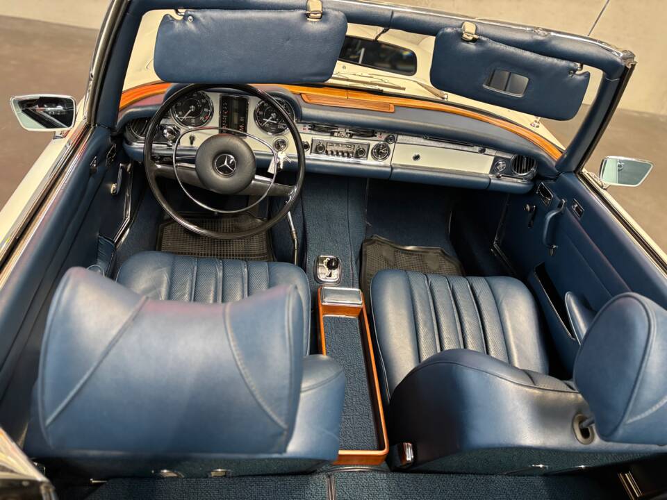 Immagine 8/25 di Mercedes-Benz 280 SL (1968)