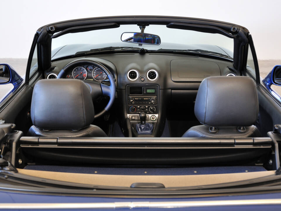 Image 34/47 of Mazda MX-5 1.8 (1999)