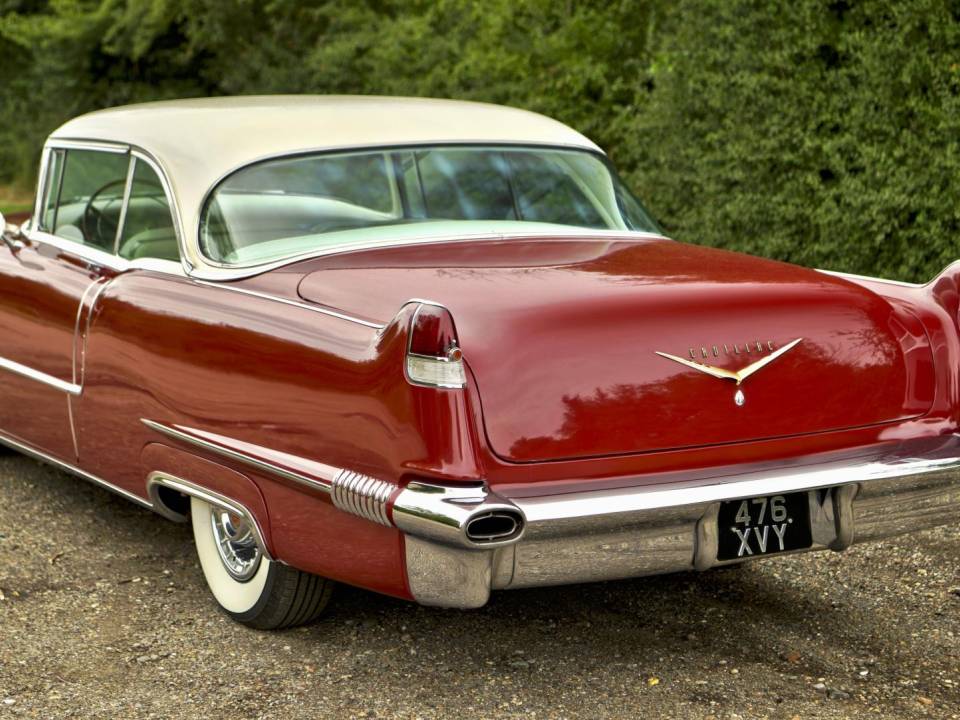 Bild 16/50 von Cadillac 62 Coupe DeVille (1956)