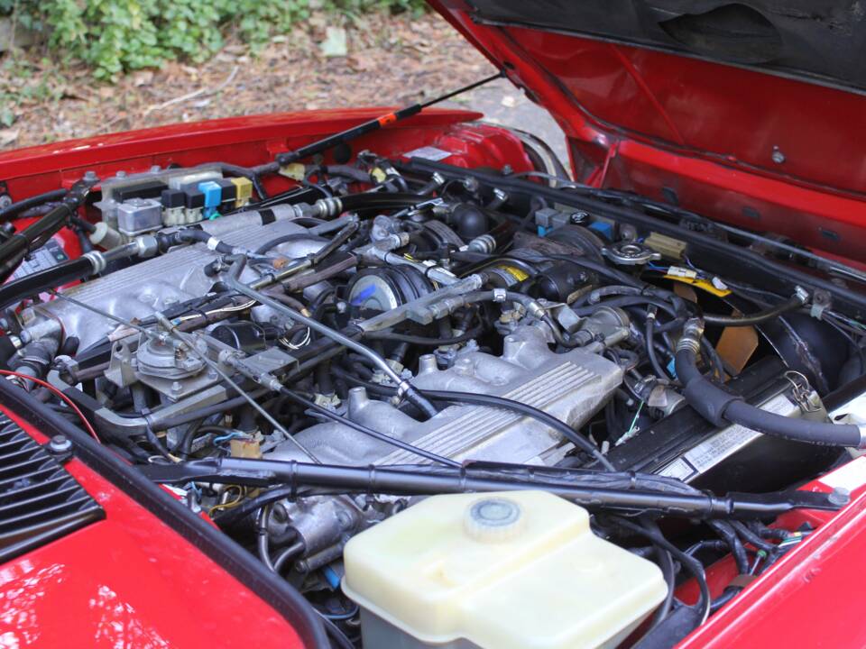 Image 19/20 of Jaguar XJS 5.3 V12 (1989)
