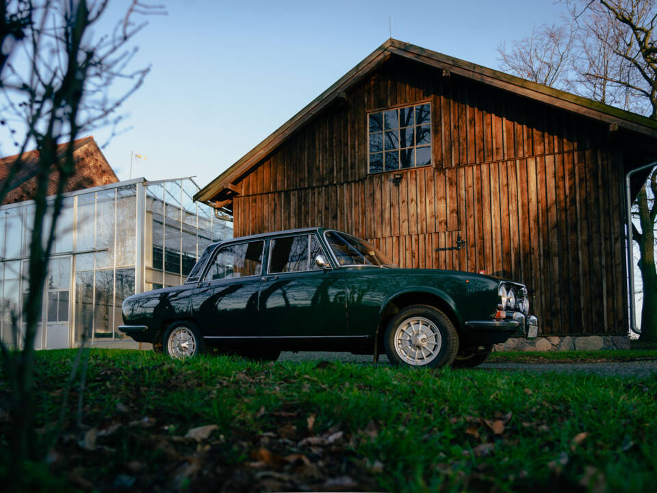 Image 9/78 de Alfa Romeo 1750 Berlina (1970)