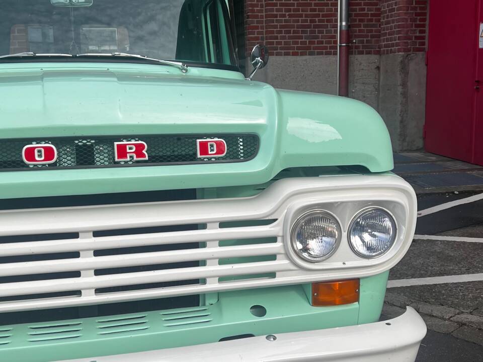 Bild 10/29 von Ford F-100 Panel Van (1959)